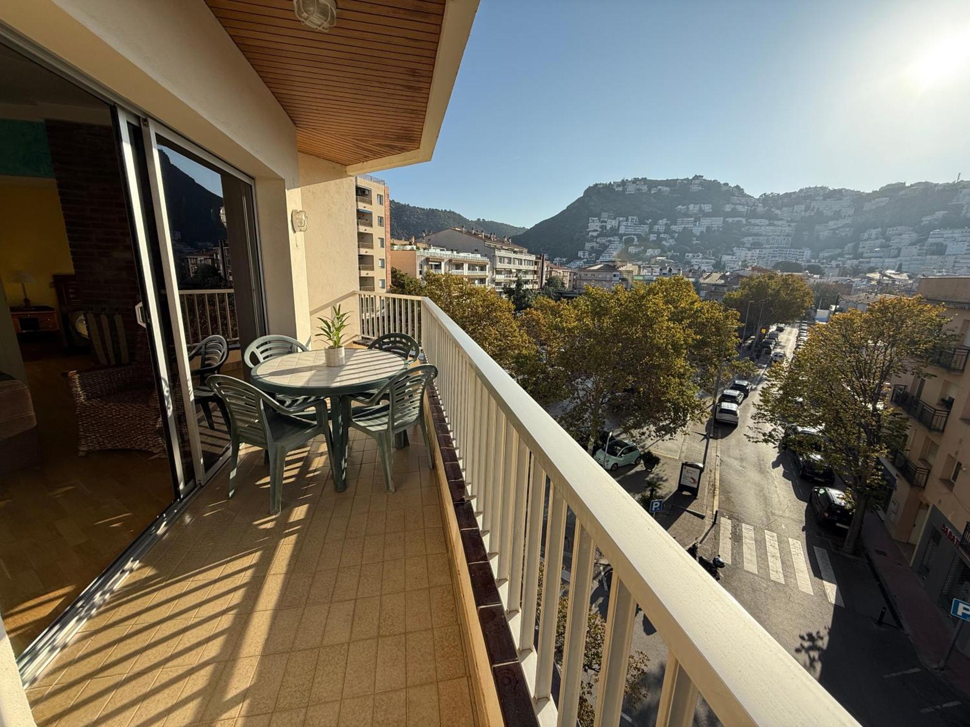 Agi Peater Center Apartman Roses Kültér fotó