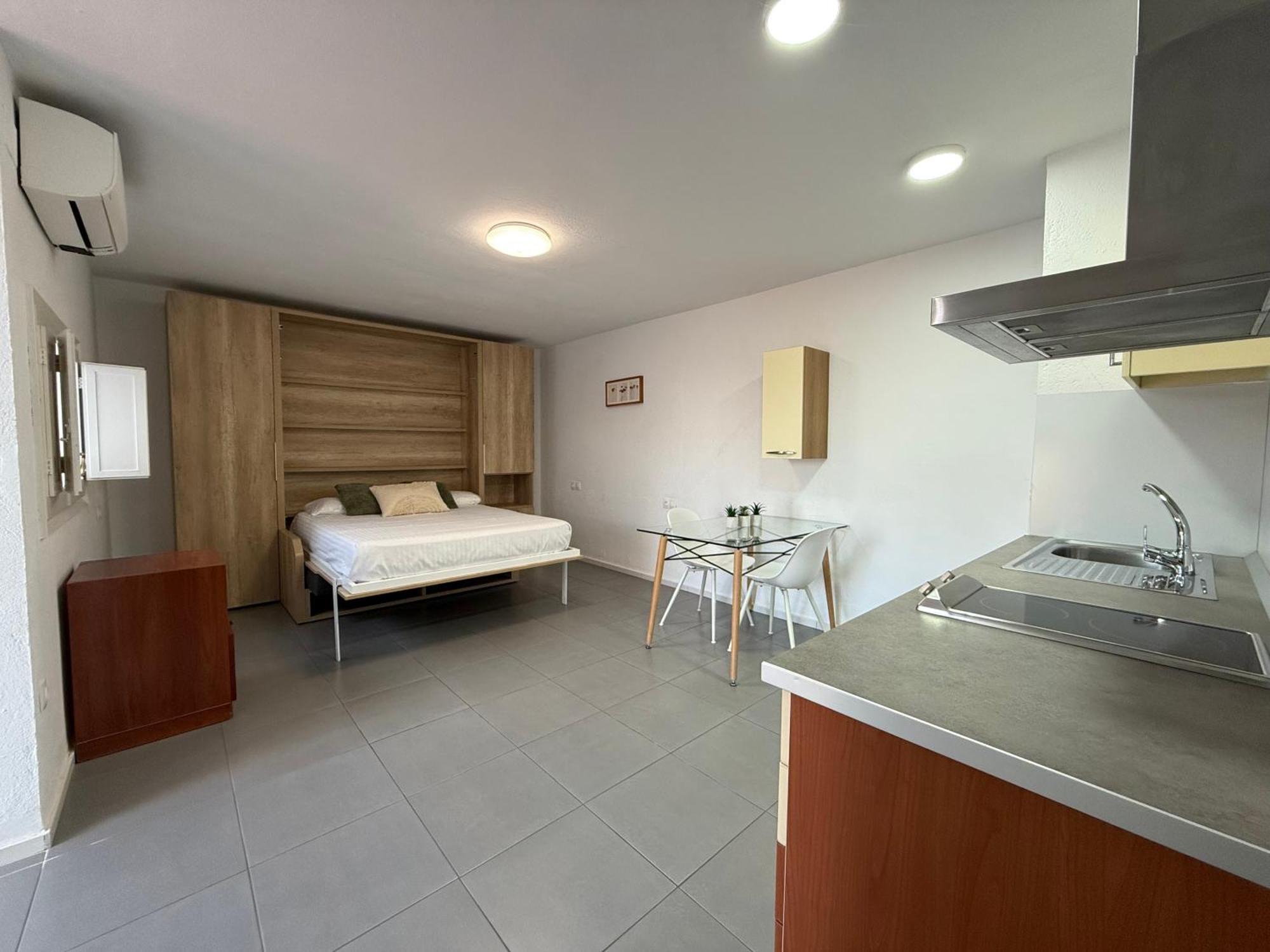 Agi Peater Center Apartman Roses Kültér fotó